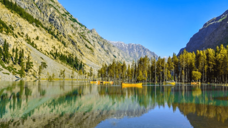 Mahodand Lake